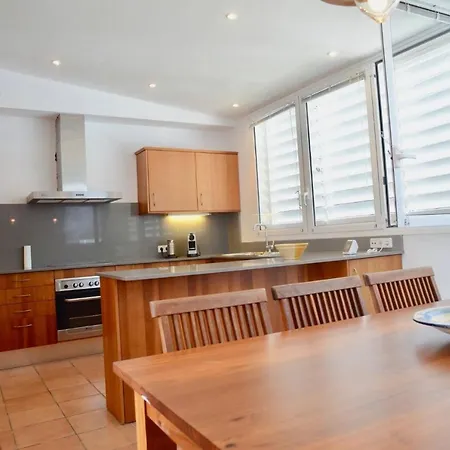 Beachfront Duplex With Terrace And Sea Views - *
