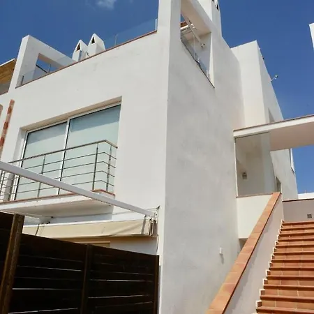 Semesterbostad Beachfront Duplex With Terrace And Sea Views - *
