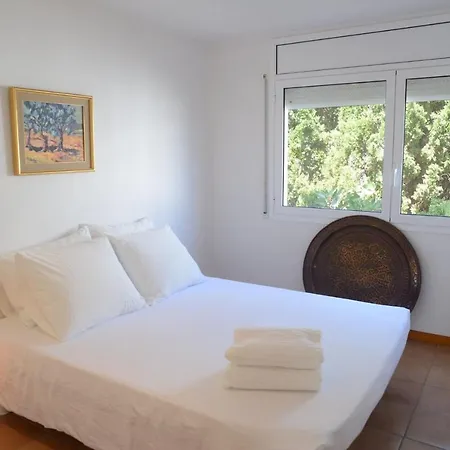 Beachfront Duplex With Terrace And Sea Views - Nyaraló Cadaqués